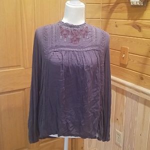 Knox rose super soft tee